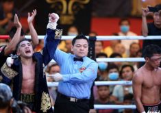 Võ sĩ Philippines sưng hết hai mắt sau trận tranh đai WBO châu Á