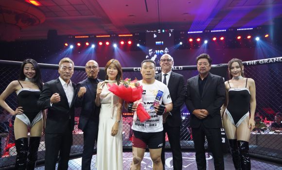 Hình ảnh trận đấu trong sự kiện AFC32xHeat54: HOTRAM CAGE RUMBLE